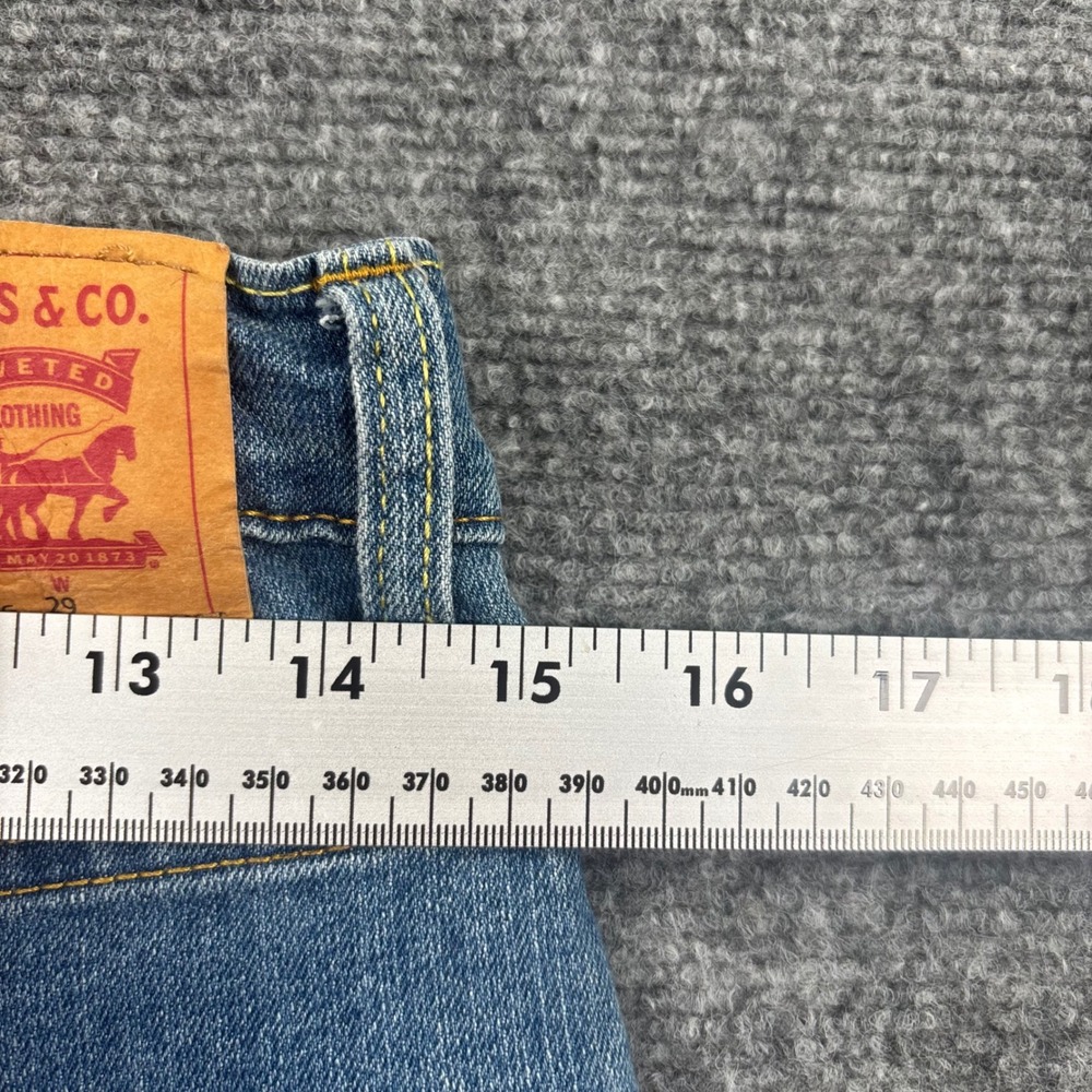 Levi's Slim Short Size 18 Blue Denim Bermuda Jorts Women - Picture 6 of 7